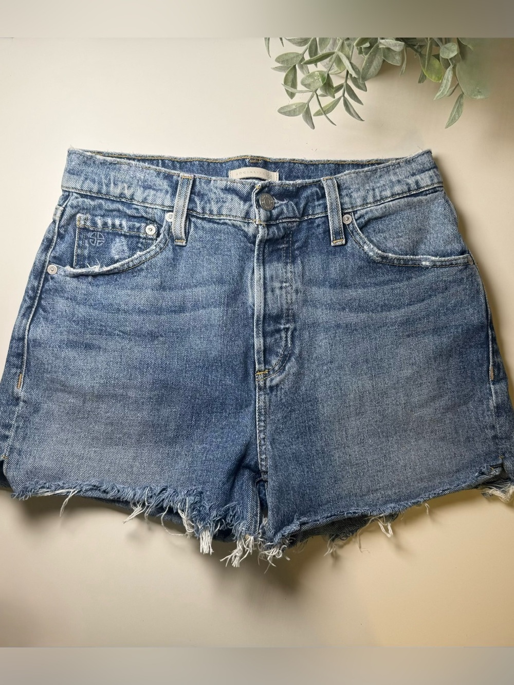 Socialite Women’s Classic Denim Blue Jean Shorts Boho Raw Hem High Waist Size 29